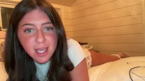 ttmarieee online show from 11/06/25, 12:11