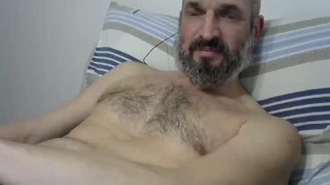 tu_bomberono online show from 02/15/25, 08:43