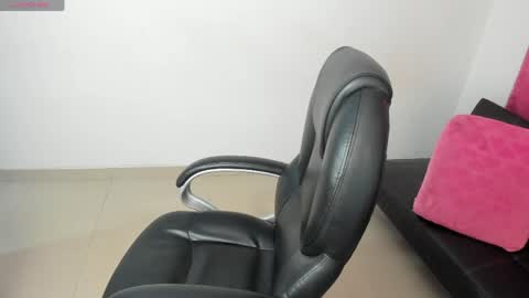 Susan online show from 04/07/26, 07:31