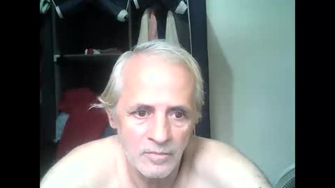 Siveomeves online show from 04/25/26, 01:41