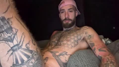 Snapshot of tuhands chatting on 10/08/25, 05:49 Tuhands online show from 10/08/25, 05:49