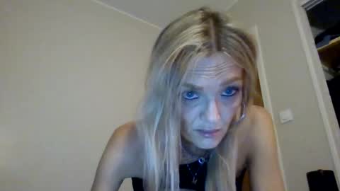 tulipedu34 online show from 07/21/26, 11:29