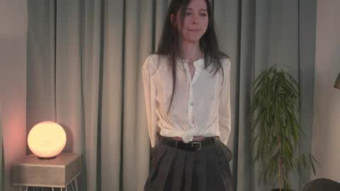 Snapshot of tumblrgrrl chatting on 04/04/26, 11:24 Nelly online show from 04/04/26, 11:24