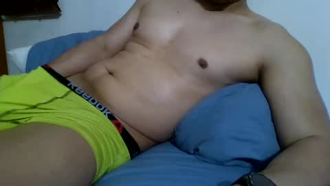 Snapshot of tupapi79279622 chatting on 01/28/25, 11:39 tupapi79279622 online show from 01/28/25, 11:39