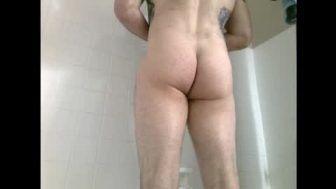 Snapshot of turnmeout2nite chatting on 01/01/25, 04:39 Duke Dillinger online show from 01/01/25, 04:39