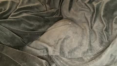 tussisabes99 online show from 04/18/26, 08:18