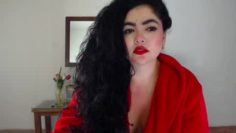 Snapshot of tuti_sex chatting on 07/21/26, 01:08 tuti online show from 07/21/26, 01:08