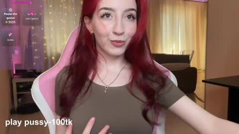 Snapshot of tutti_cutieee chatting on 03/31/26, 08:26 Nika online show from 03/31/26, 08:26