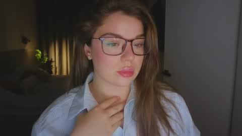 Ariana online show from 11/09/25, 09:24