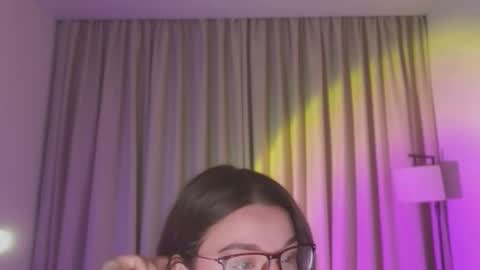 Ariana online show from 02/13/26, 08:49