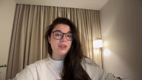 Ariana online show from 05/19/26, 08:48