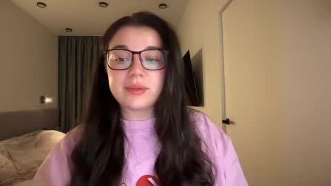 Ariana online show from 05/31/26, 08:32