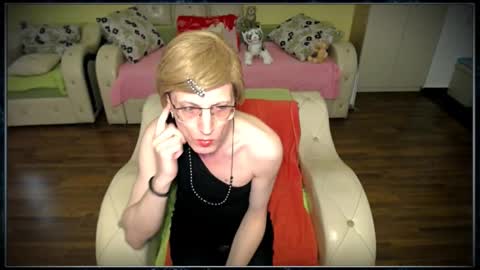 Clementine online show from 02/25/25, 02:44