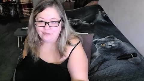 Lana online show from 02/09/26, 11:09