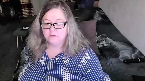 Lana online show from 02/15/26, 10:39