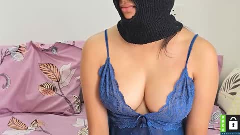 Snapshot of tvycas7 chatting on 09/12/25, 01:49 A  M On vacation till 28th online show from 09/12/25, 01:49