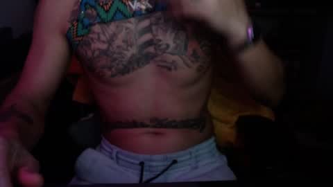 Snapshot of twackedntatted chatting on 01/15/25, 11:53 TwackedNTatted online show from 01/15/25, 11:53