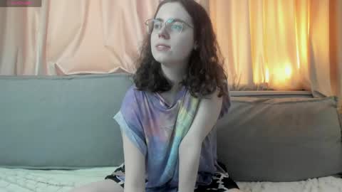 twannathidphy online show from 05/03/26, 12:55