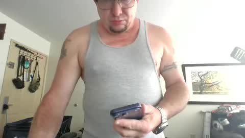 Snapshot of tweeter74 chatting on 06/16/26, 10:34 Tweeter74 online show from 06/16/26, 10:34