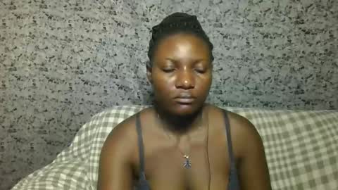 twerker_lyly online show from 10/22/25, 05:08