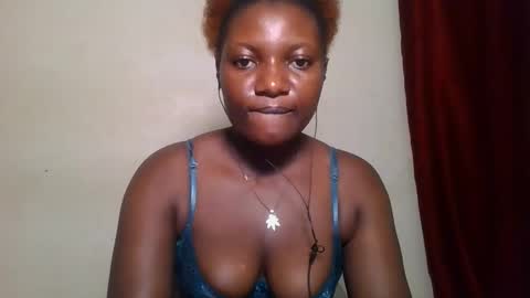 twerker_lyly online show from 11/04/25, 06:29