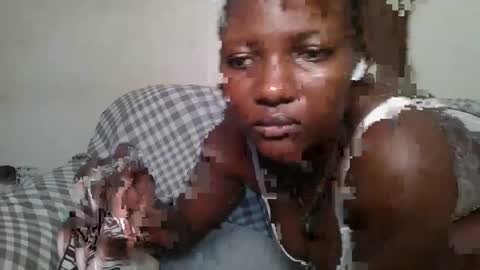 twerker_lyly online show from 11/18/25, 05:06