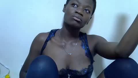 Twerlie online show from 04/03/26, 04:49