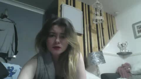 Snapshot of twice_my_age chatting on 03/18/26, 11:30 twice my age online show from 03/18/26, 11:30