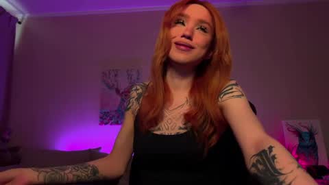Snapshot of twiinkie_pie chatting on 06/06/26, 04:12 Maria 3 online show from 06/06/26, 04:12