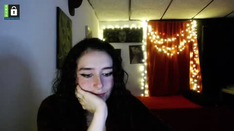 TwinFlamesXX online show from 01/14/25, 02:19