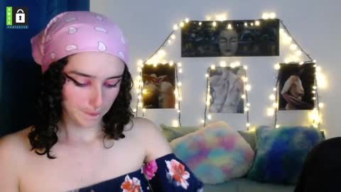 TwinFlamesXX online show from 01/27/25, 11:00