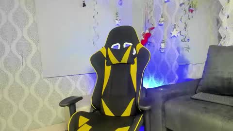 Dani online show from 12/13/25, 07:53