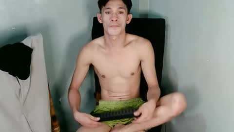 twink_lester online show from 12/19/25, 09:38