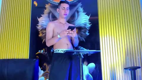 Snapshot of twink_scott19 chatting on 09/26/25, 11:31 twink_scott19 online show from 09/26/25, 11:31