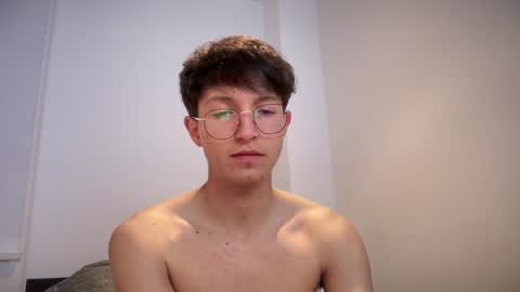 Santiago online show from 01/27/25, 04:20