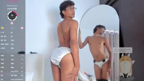 Snapshot of twinksboys_23 chatting on 05/26/26, 01:40 twinksboys_23 online show from 05/26/26, 01:40