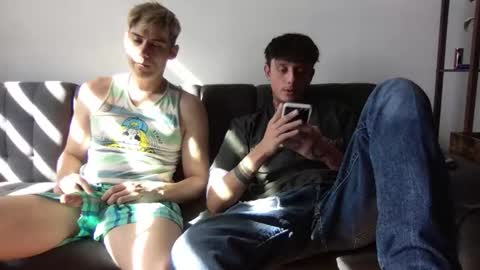 Derrick online show from 11/15/25, 08:27