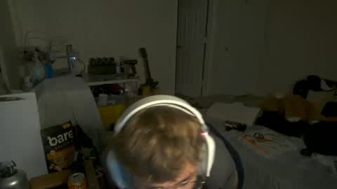 shytwink online show from 10/06/25, 05:21