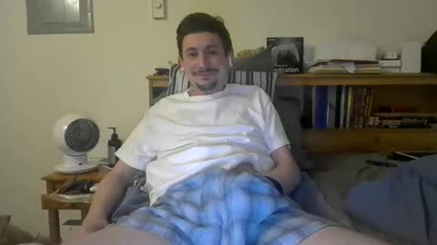 Snapshot of twinkymcgee1234 chatting on 06/01/26, 05:42 TwinkyMcgee online show from 06/01/26, 05:42