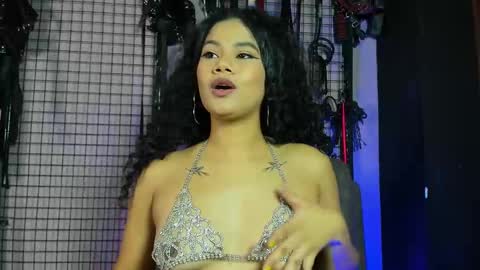 Clio  Tadeo online show from 02/09/25, 09:39