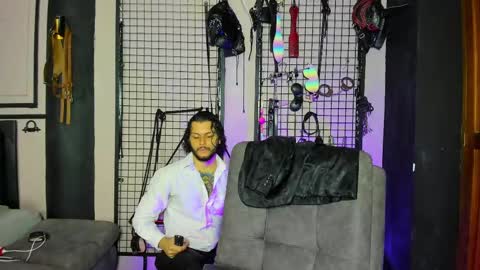 Clio  Tadeo online show from 02/13/25, 12:32