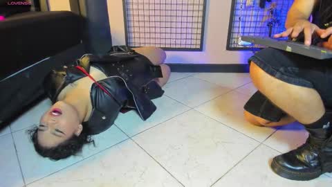 Clio  Tadeo online show from 09/11/25, 05:51