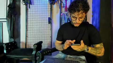 Snapshot of twisted_fantasy_ chatting on 06/22/26, 04:31 Clio Tadeo online show from 06/22/26, 04:31