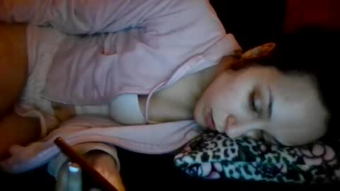 twizzytoxic22 online show from 06/17/26, 02:36