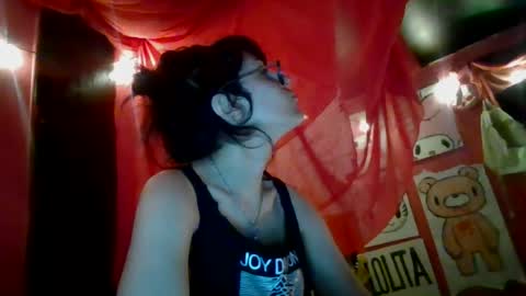 twizzytoxic22 online show from 06/24/26, 12:53