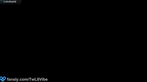 Snapshot of twl8vibe chatting on 05/17/26, 08:16 Molly and Nick online show from 05/17/26, 08:16