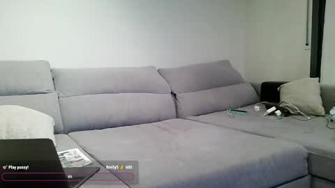 two_hot_to_handle online show from 02/03/26, 08:14