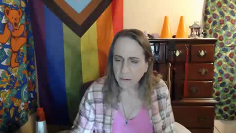 twocumkerry online show from 11/18/25, 09:58