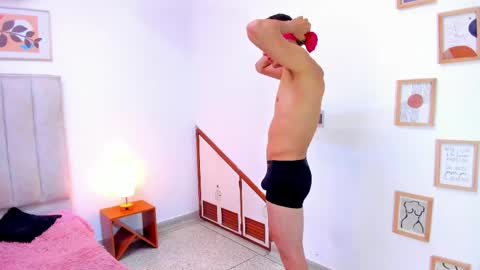 Sara LoenardNataly and Emilio online show from 04/18/26, 02:21