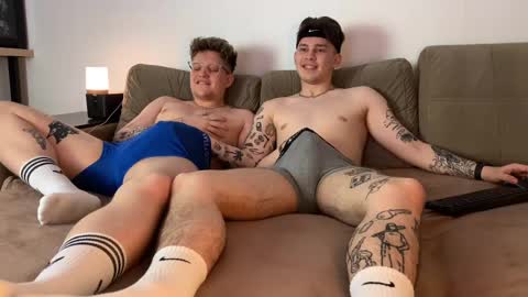 Snapshot of twoguyspleasure chatting on 05/13/26, 04:48 Noah blonde and Josh dark hair Nike guy online show from 05/13/26, 04:48